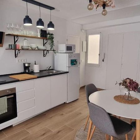 La Casa De Sueno Apartment ซานตาโปลา ภายนอก รูปภาพ